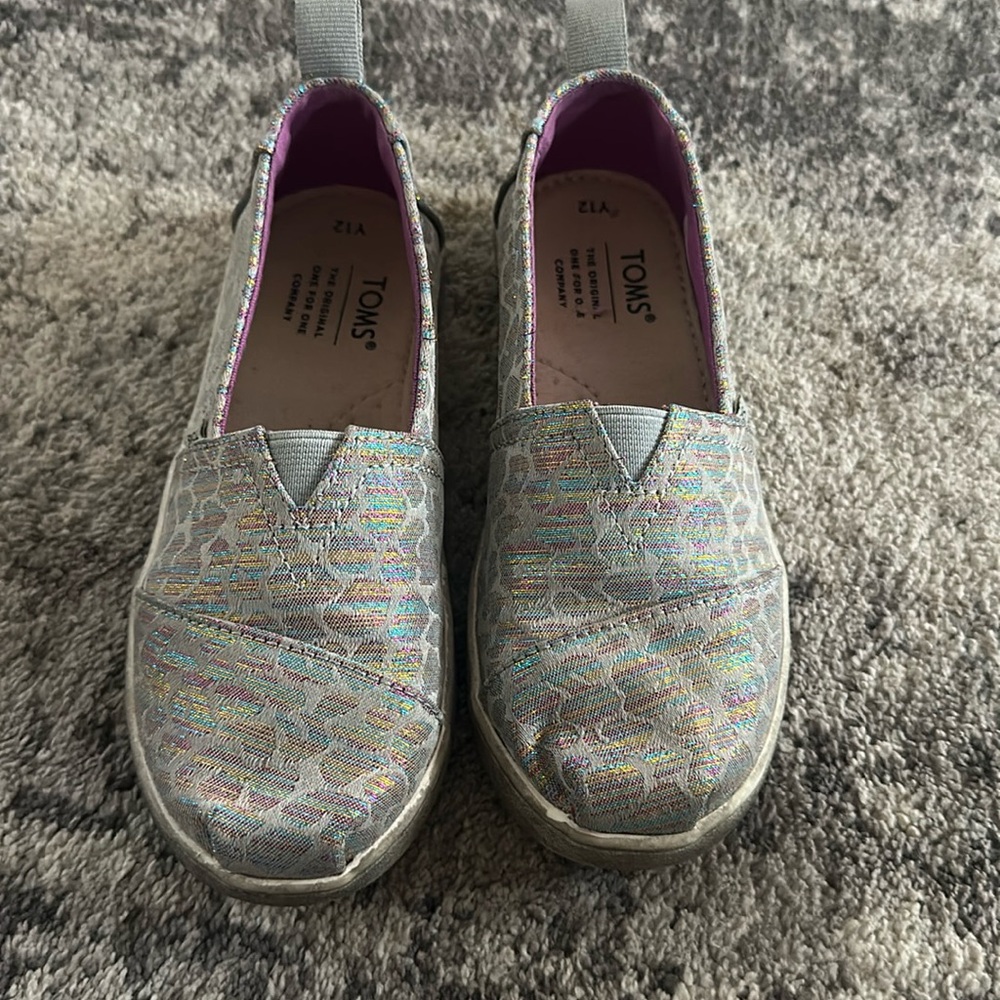 Silver multicolor atoms